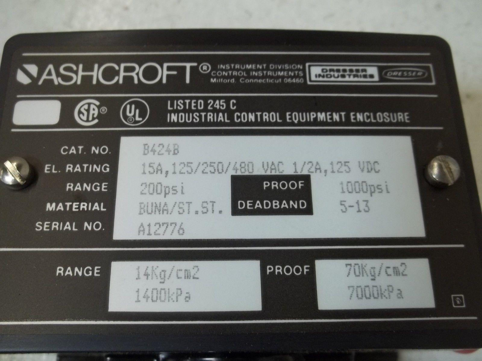 ASCHROFT B424B 200PSI *NEW IN BOX*