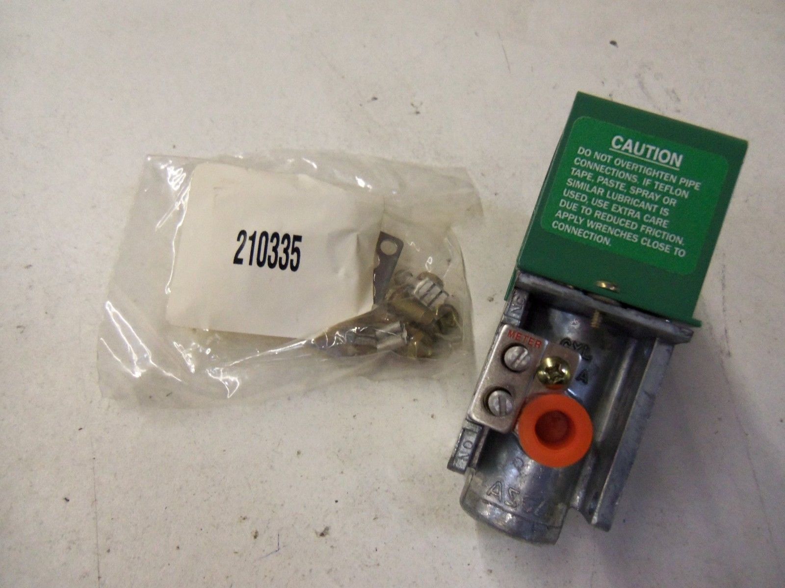 ASCO 204-558-1 *NEW NO BOX*