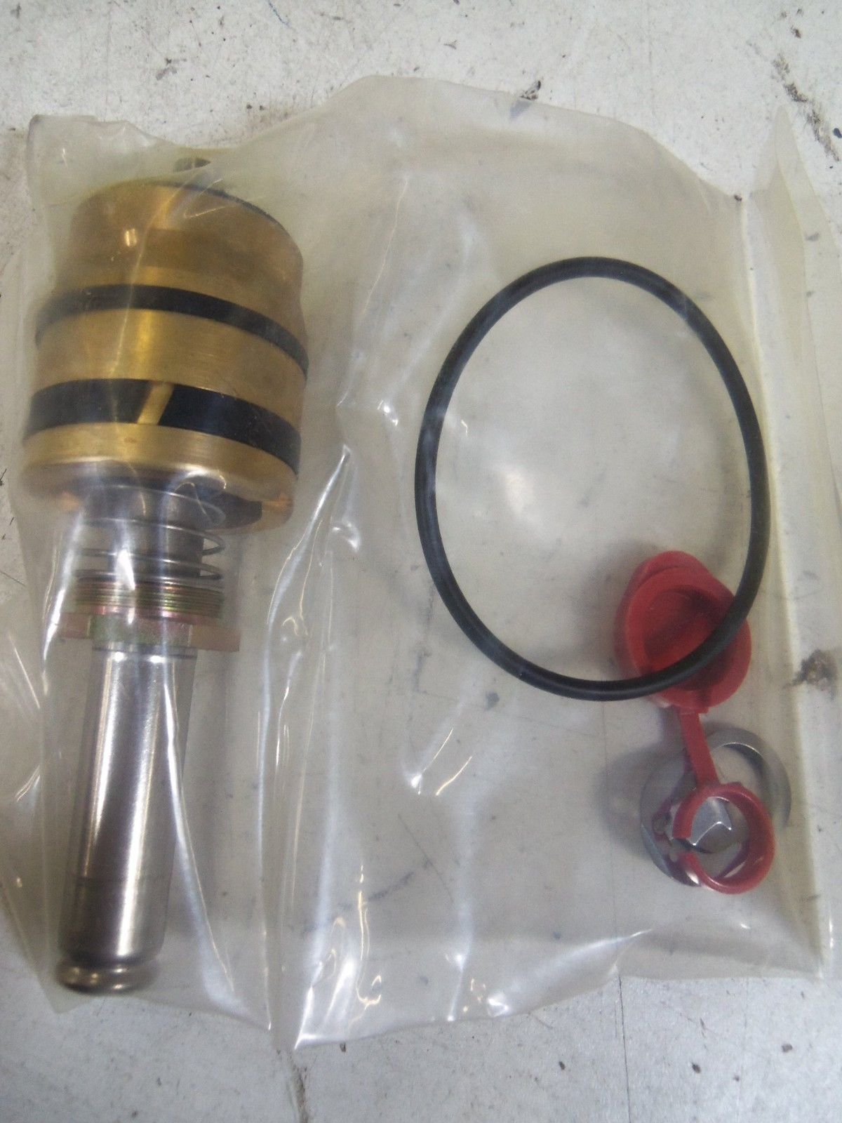 ASCO 302282 *NEW IN BOX*