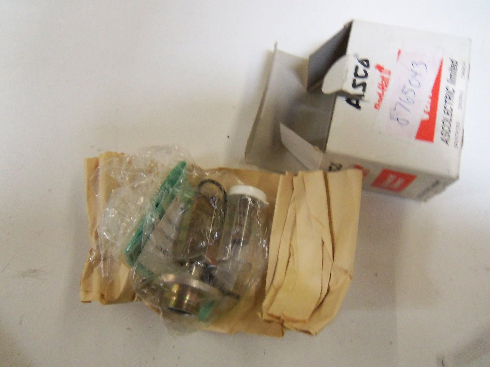 ASCO 302699 *NEW IN BOX*