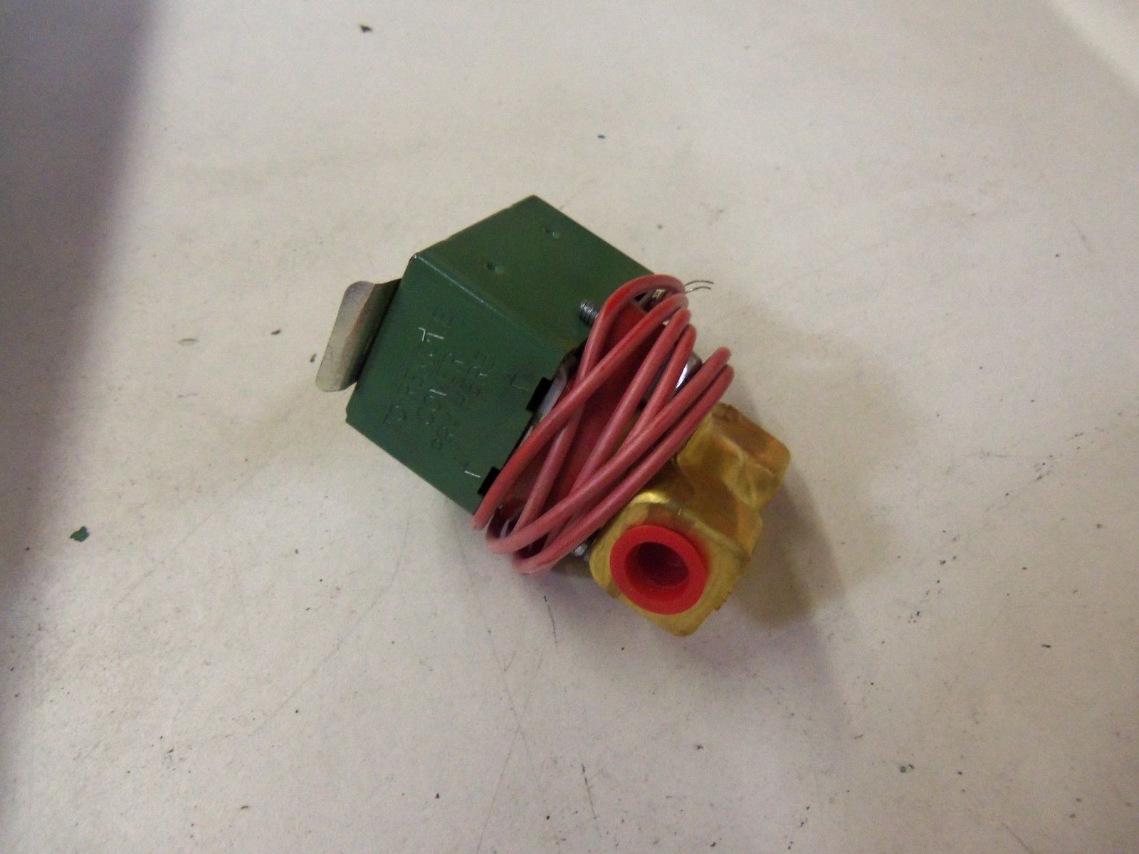 ASCO 8210N20 *NEW NO BOX*