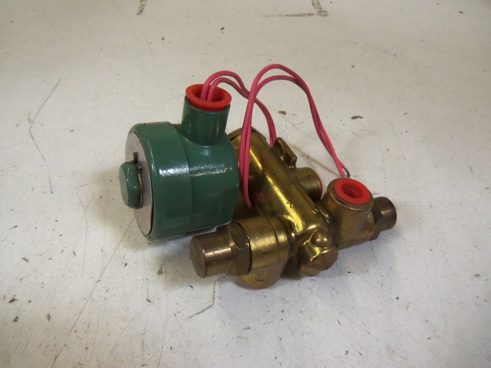 ASCO 8302C 27F *NEW NO BOX*