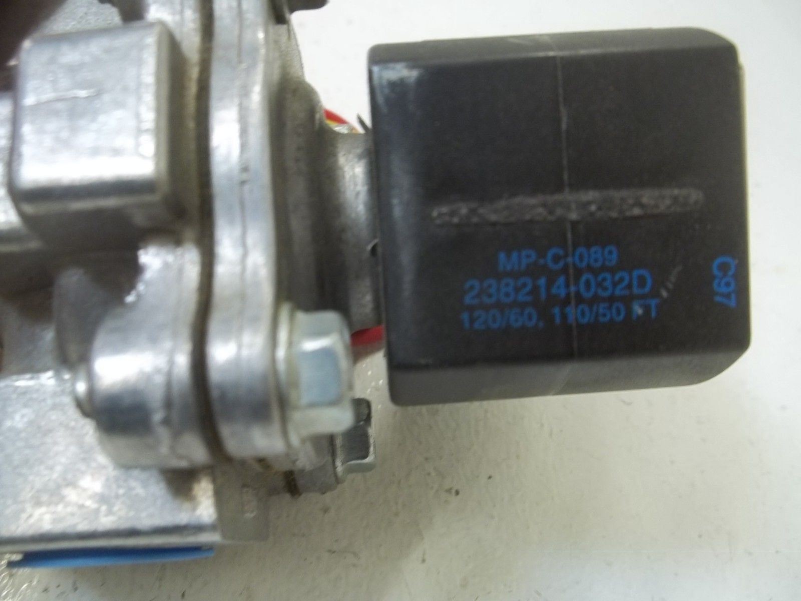 ASCO EF8215G2 SOLENOID VALVE *USED*