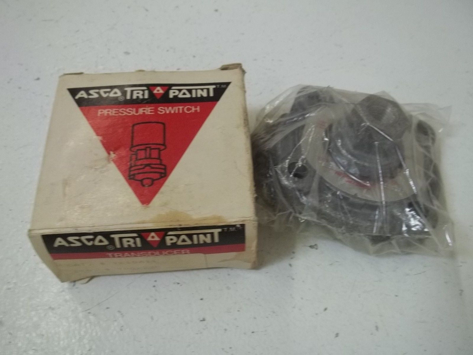 ASCO TE10A11 PRESSURE TRANSDUCER *NEW IN BOX*
