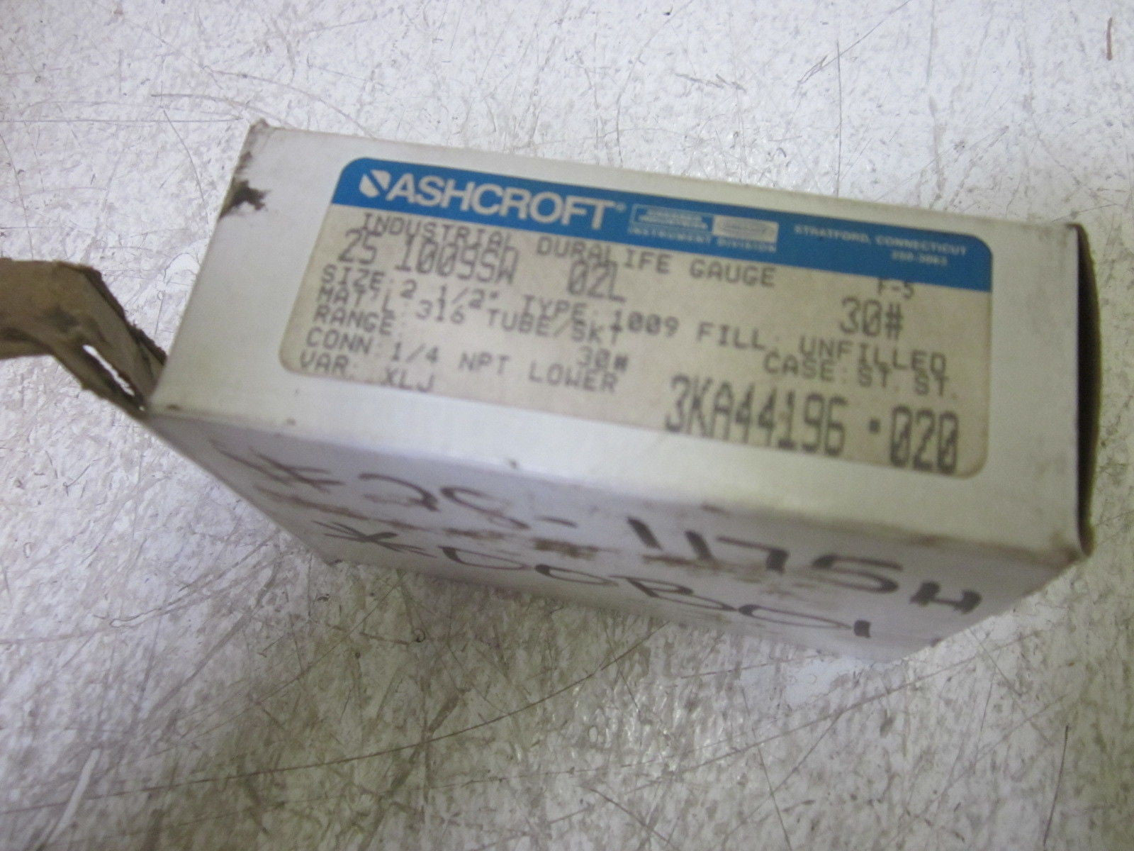 ASHCROFT 251009SW02L-30# PRESSURE GAUGE 0-30 PSI *NEW IN BOX*