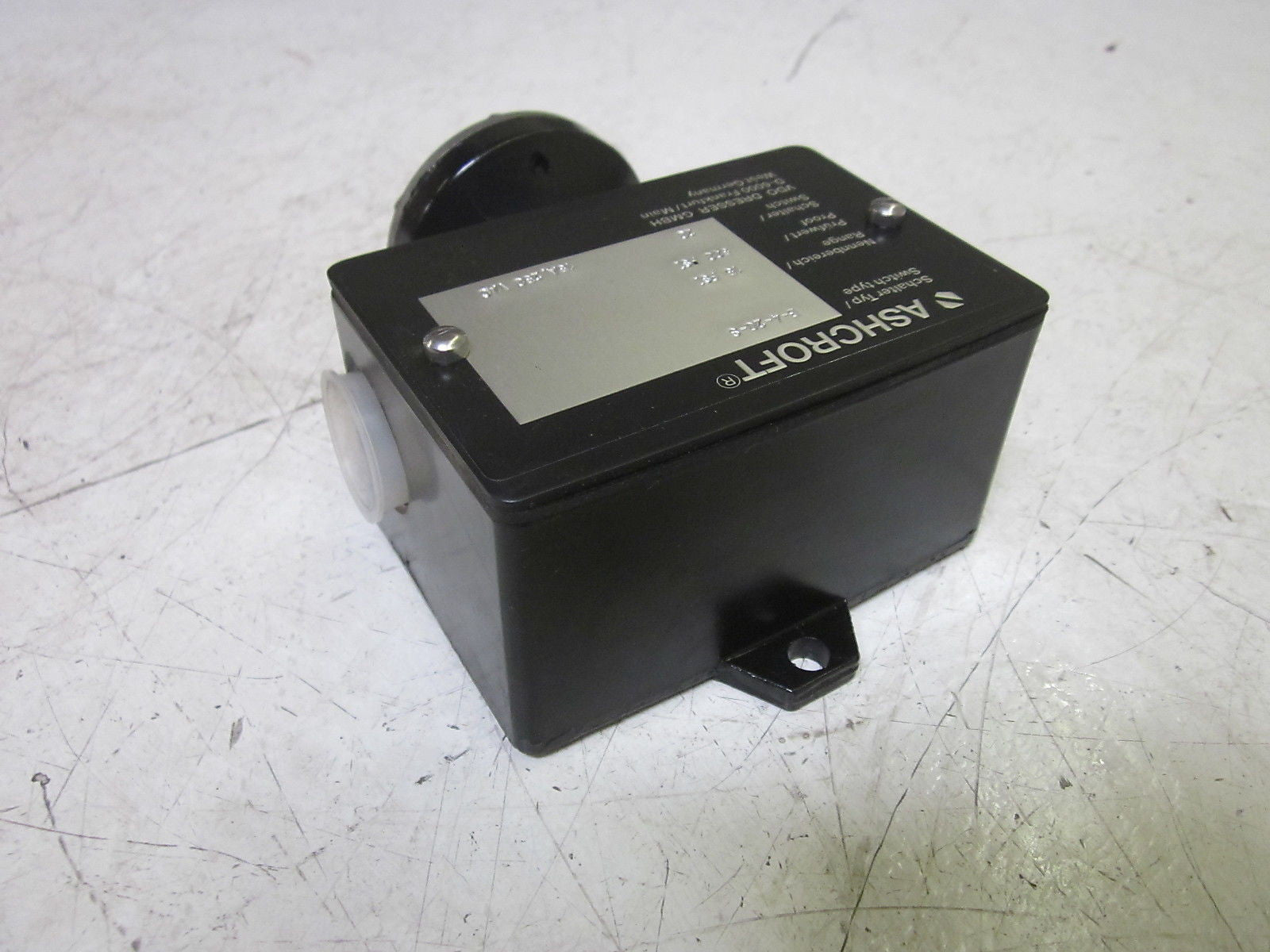 ASHCROFT B-4-20-S PRESSURE SWITCH 15A 250VAC 15-500PSI *NEW NO BOX*