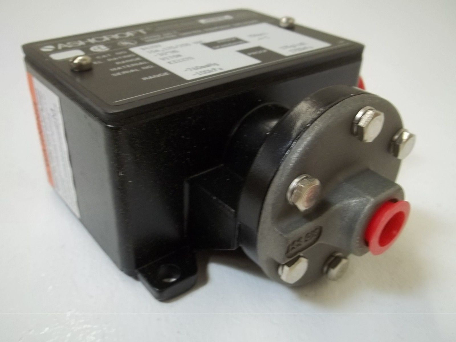ASHCROFT B420V PRESSURE SWITCH -30" HG *NEW IN BOX*