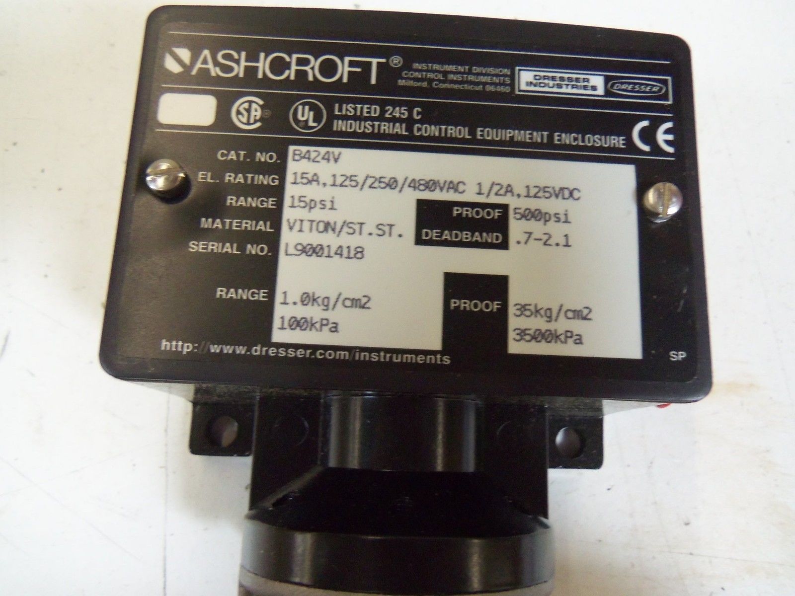 ASHCROFT B424V PRESSURE SWITCH 15 PSI *NEW IN BOX*