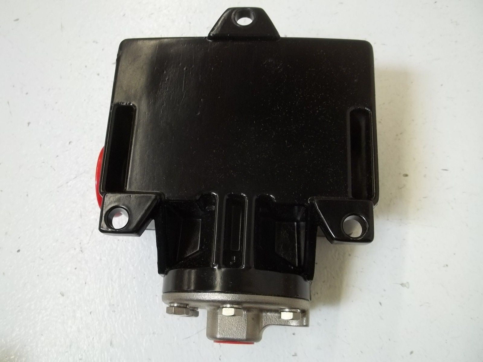 ASHCROFT B428B PRESSURE CONTROL SWITCH *NEW IN BOX*