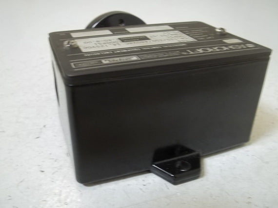 ASHCROFT B764B PRESSURE SWITCH 100PSI *USED*