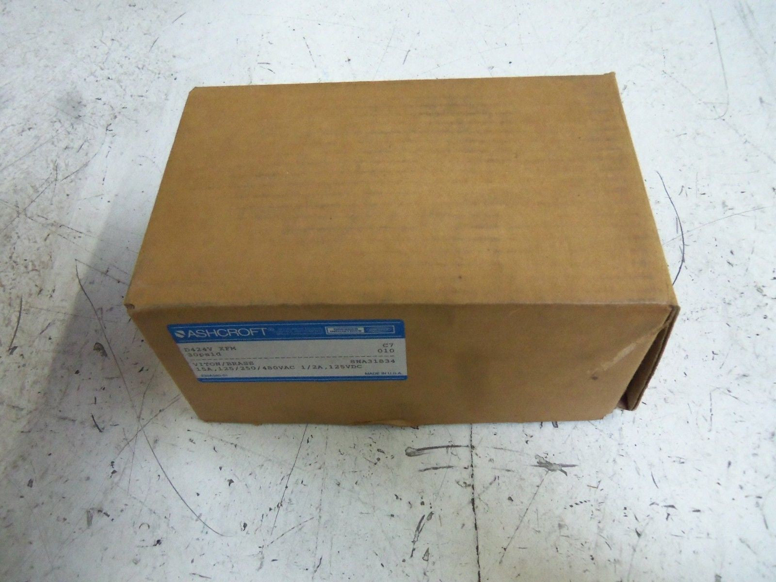ASHCROFT D424VXFM VALVE *NEW IN BOX*