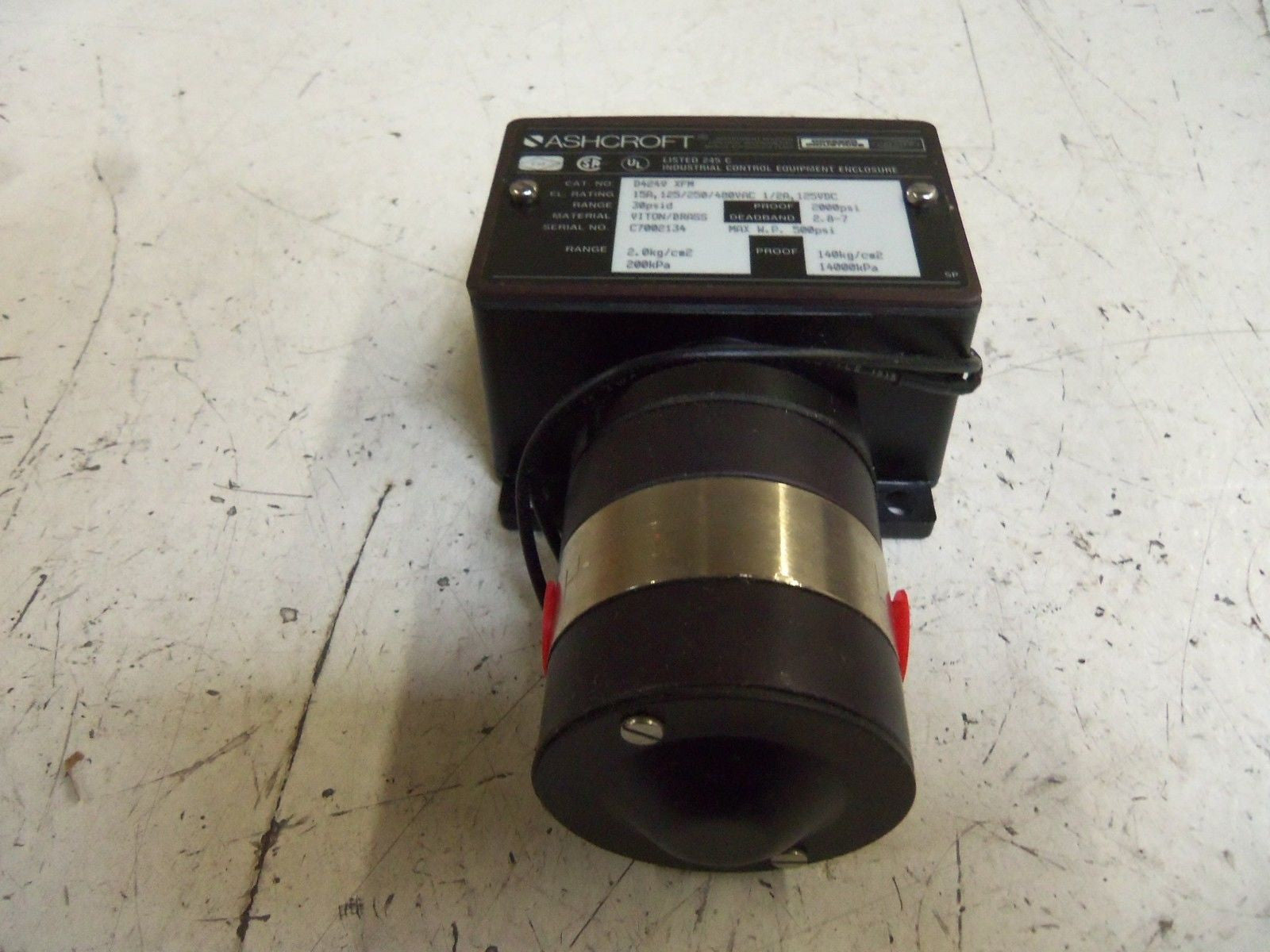 ASHCROFT D424VXFM VALVE *NEW IN BOX*