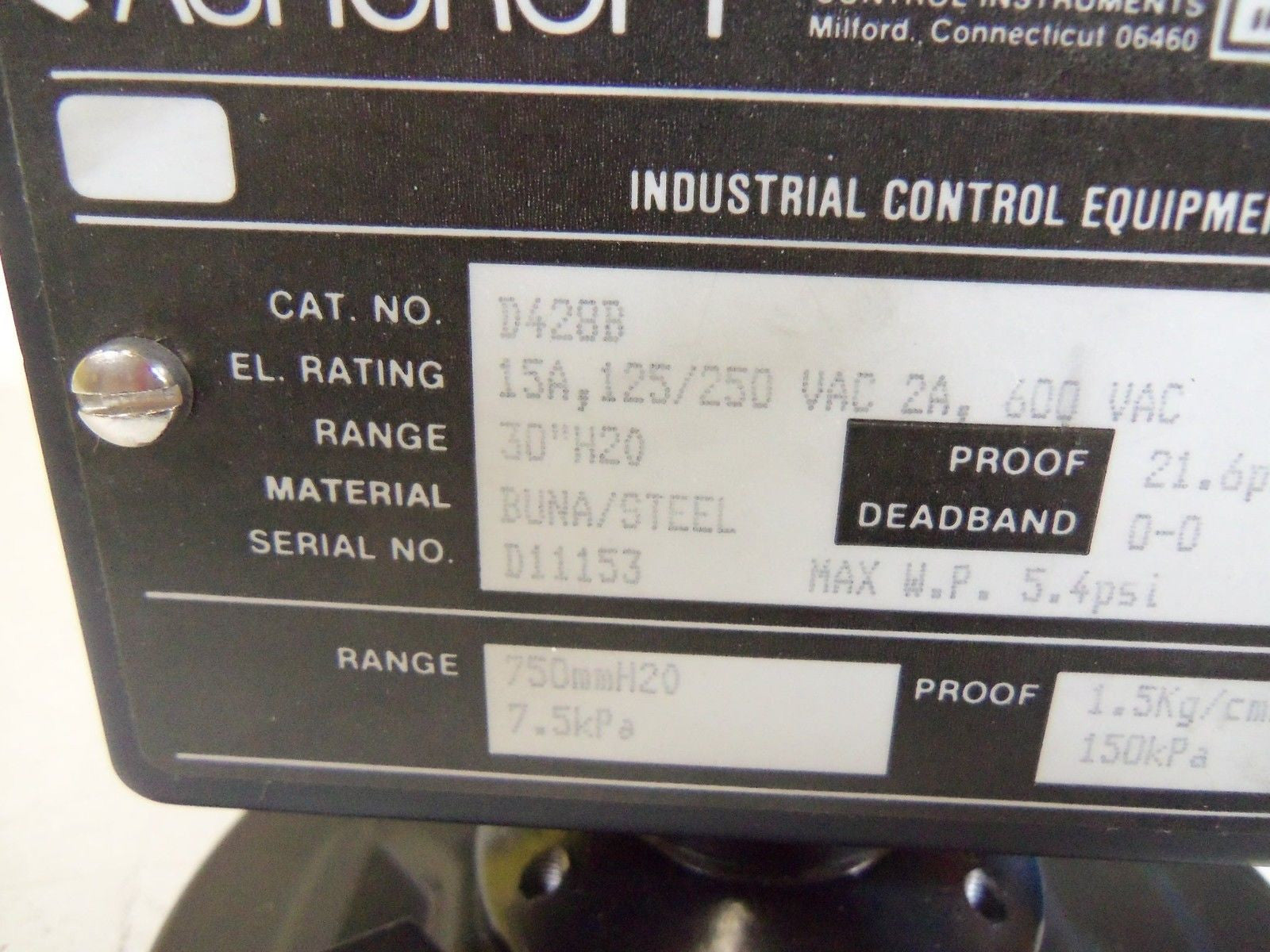 ASHCROFT D428B *NEW NO BOX*