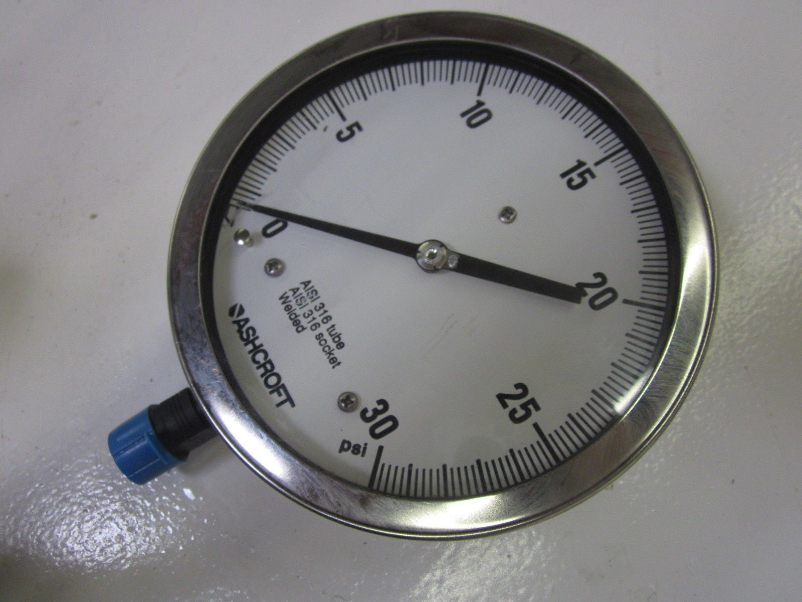 ASHCROFT Q-586 0-30 PSI *NEW NO BOX*