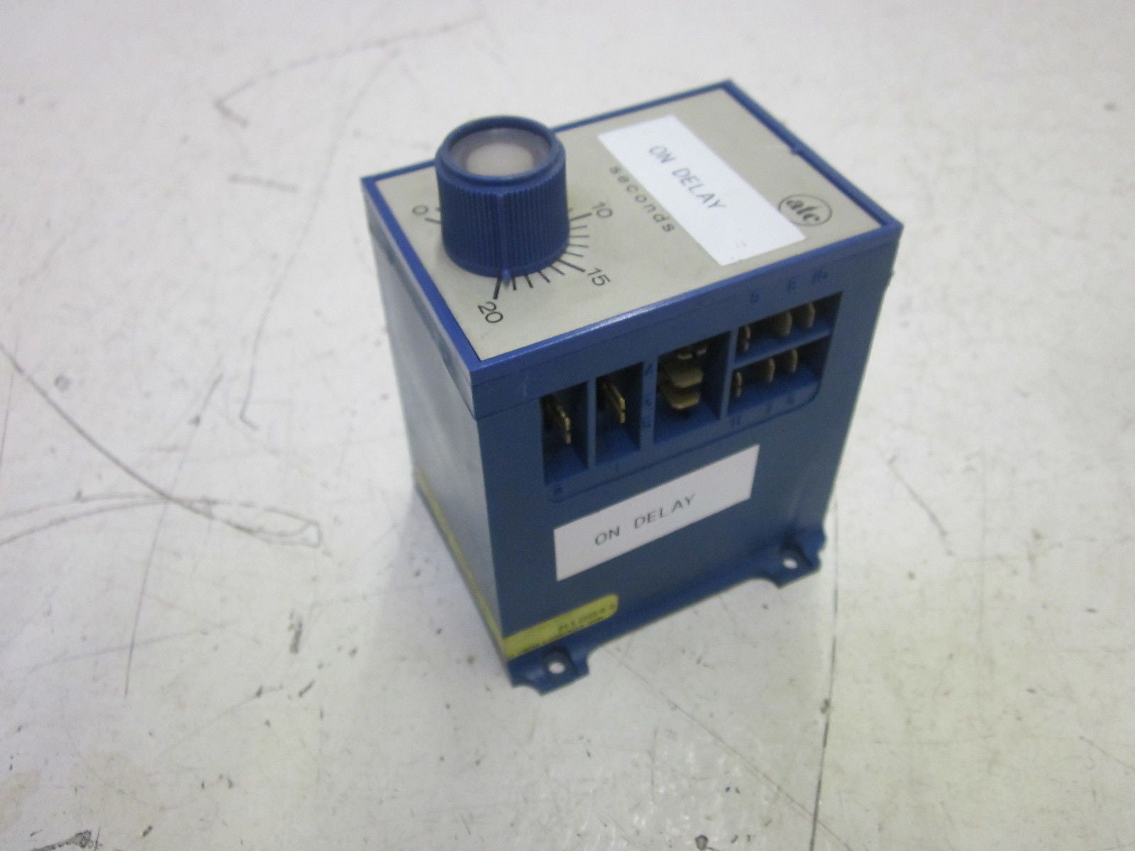 ATC 322B-005-A-12-CS TIMER 120V *NEW NO BOX*