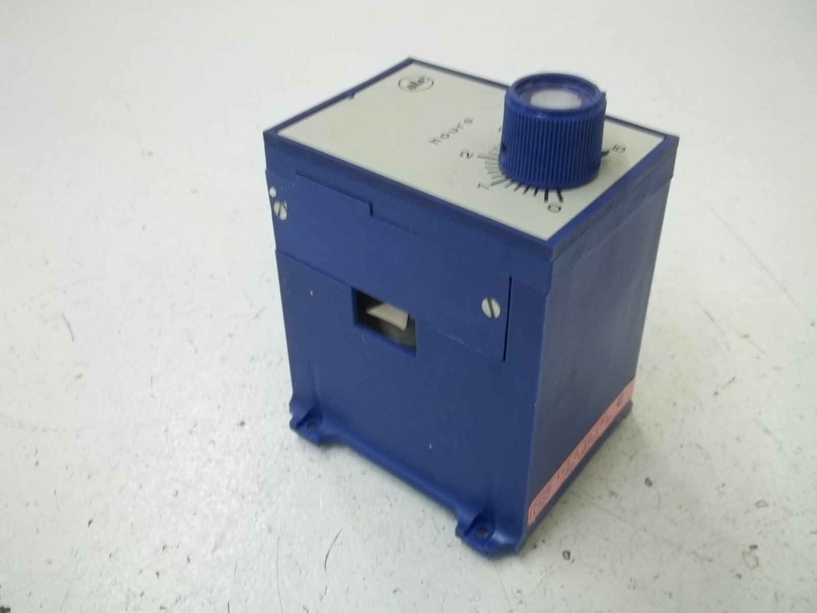 ATC 322B113A22CS TIMER 120V  *USED*