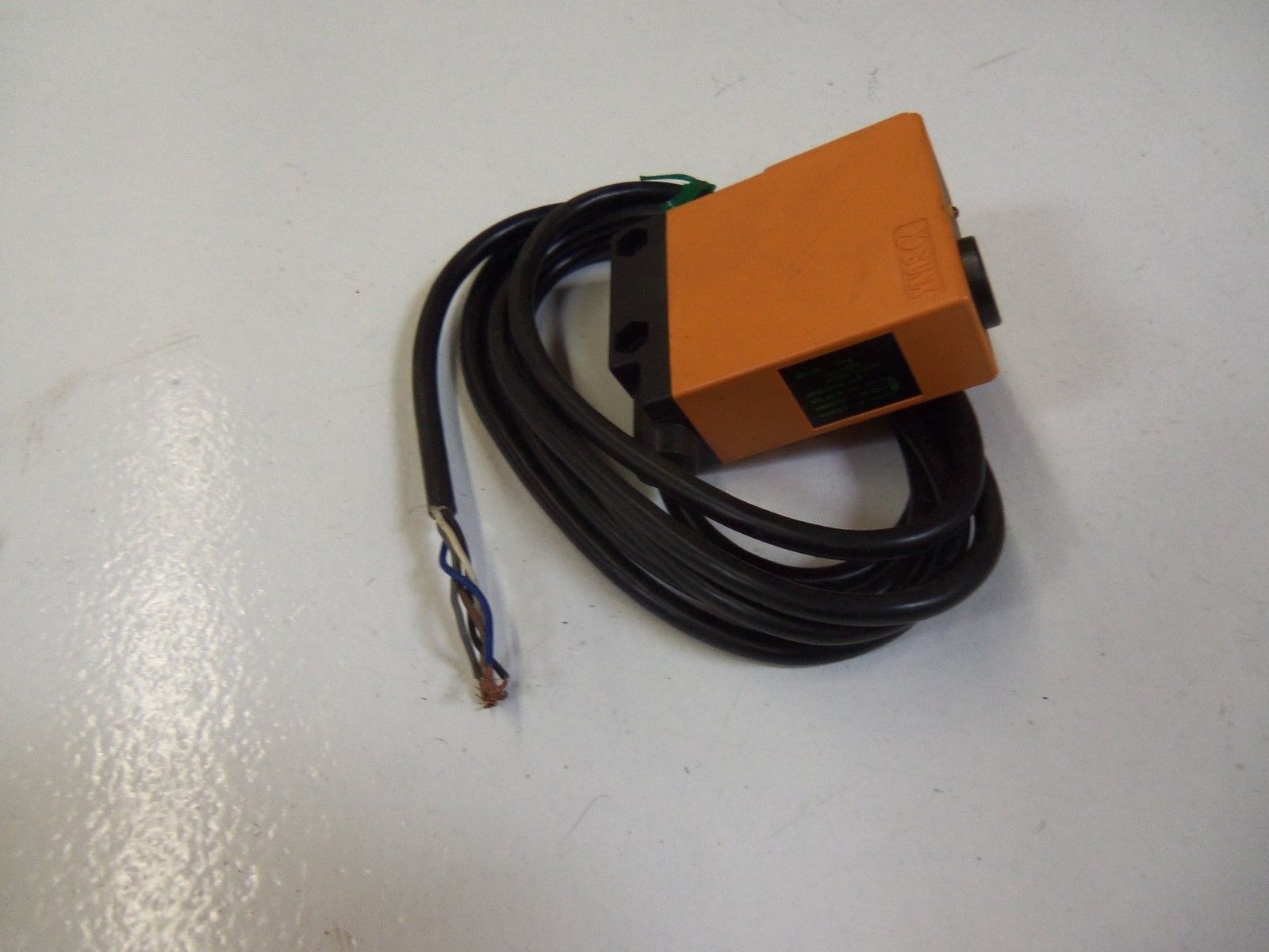 ATC 7233AR0D5FRX *USED*