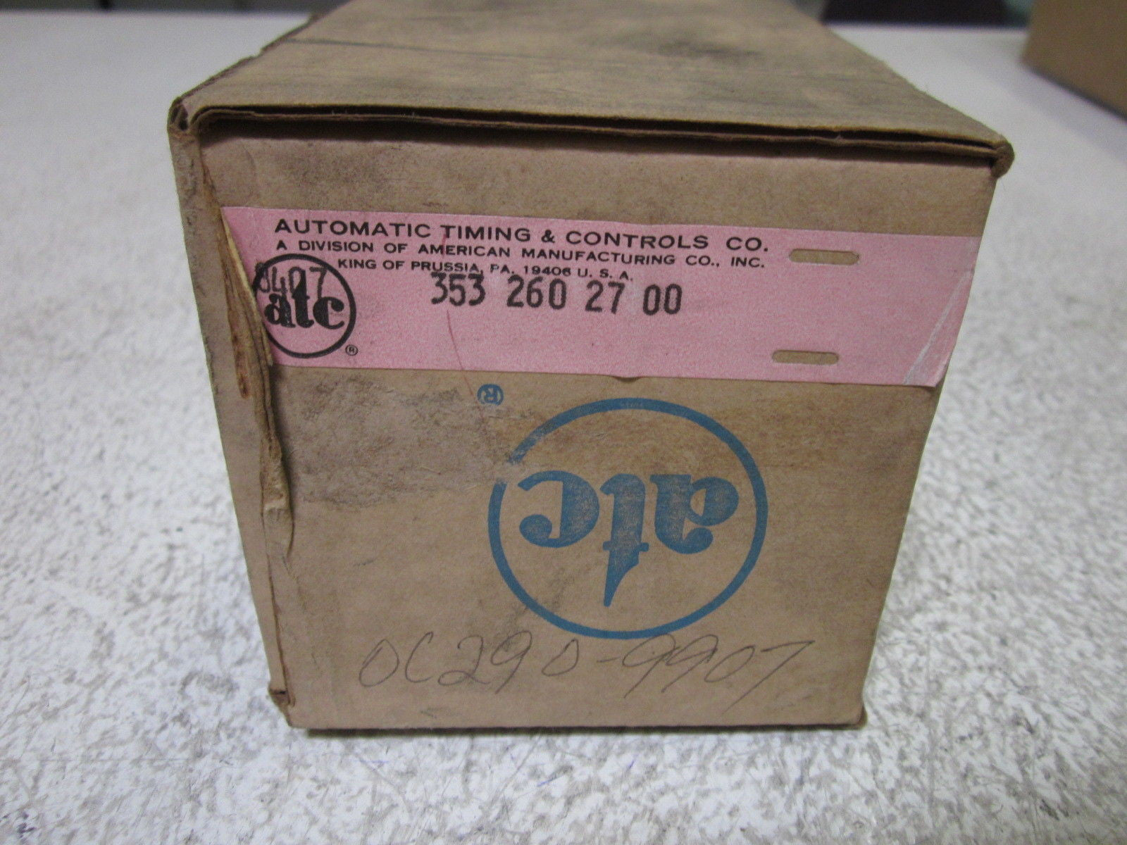 ATC SURFACE MOUNTING BRACKET ASSEMBLY 353 260 27 00 *NEW IN BOX*