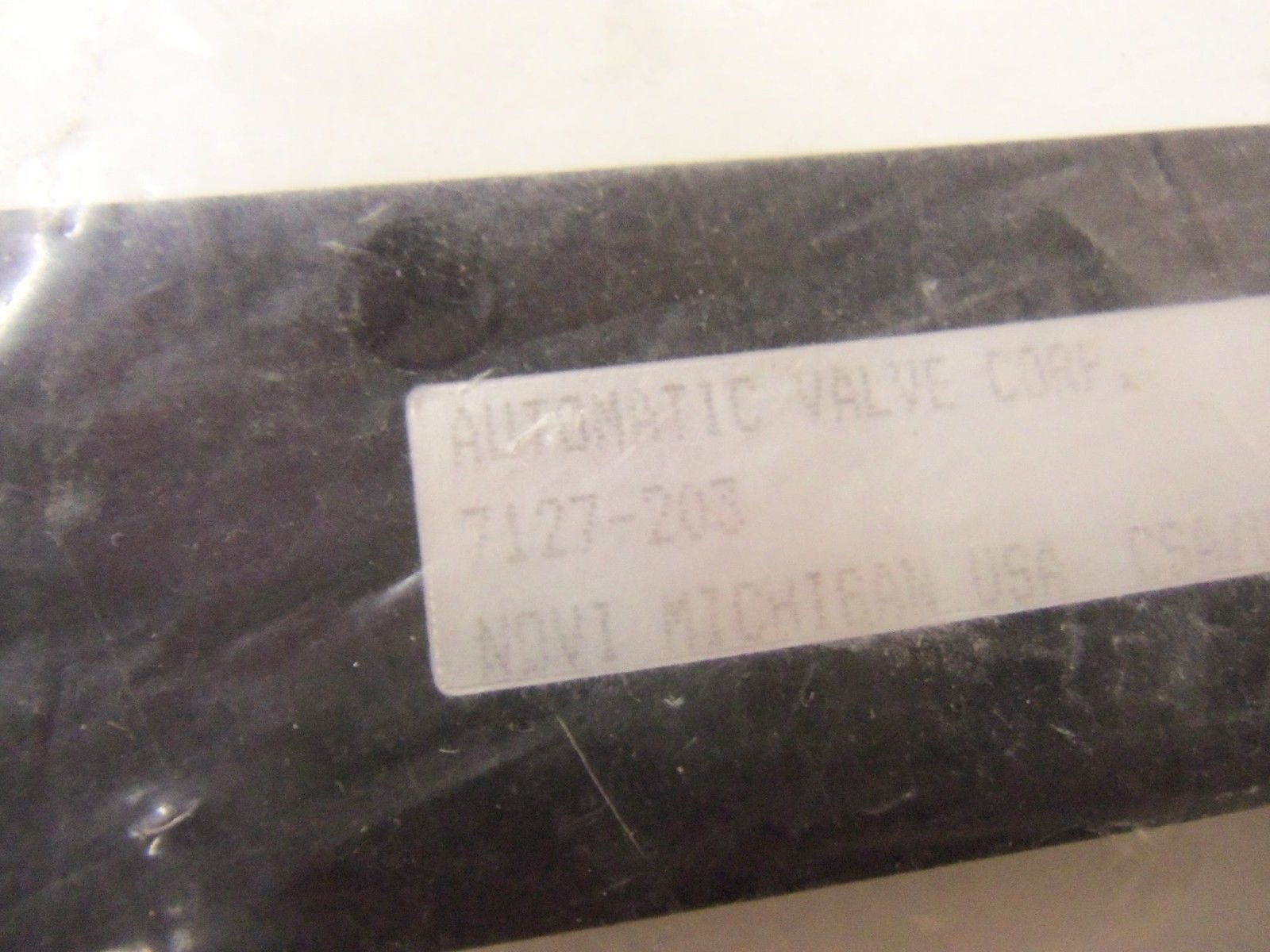 AUTOMATIC VALVE 7127-203 *NEW IN BAG*