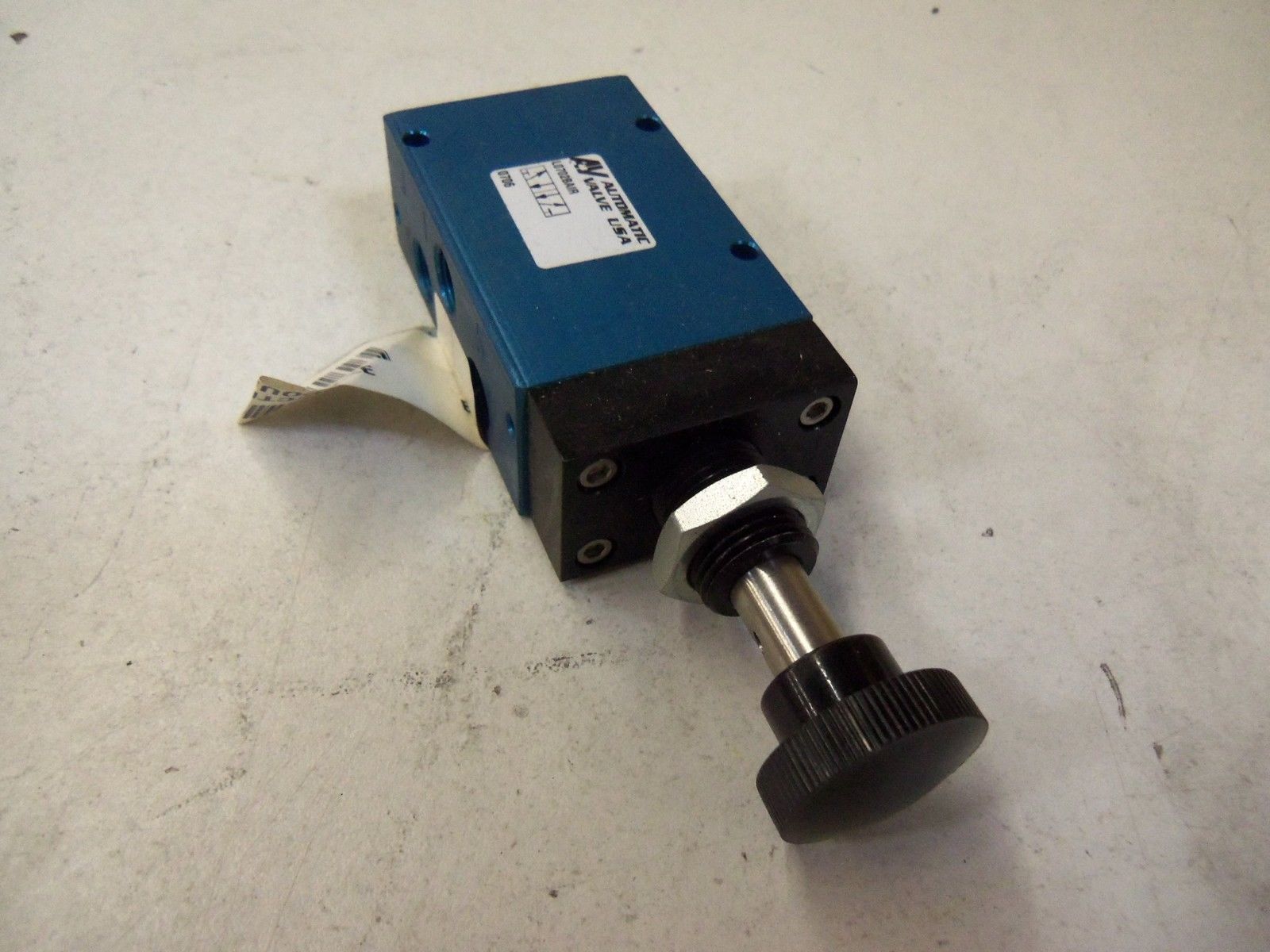 AUTOMATIC VALVE L0702BAIR *NEW NO BOX*