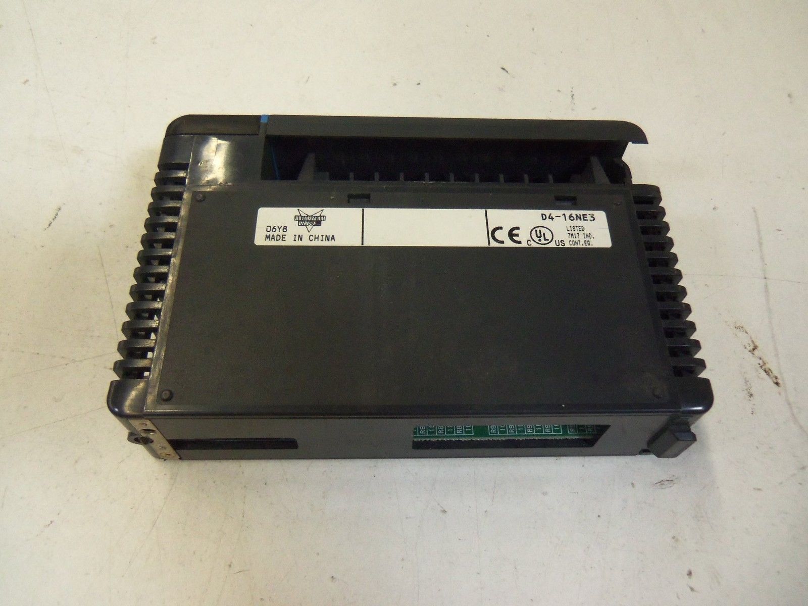 AUTOMATION DIRECT D4-16NE3 *USED*