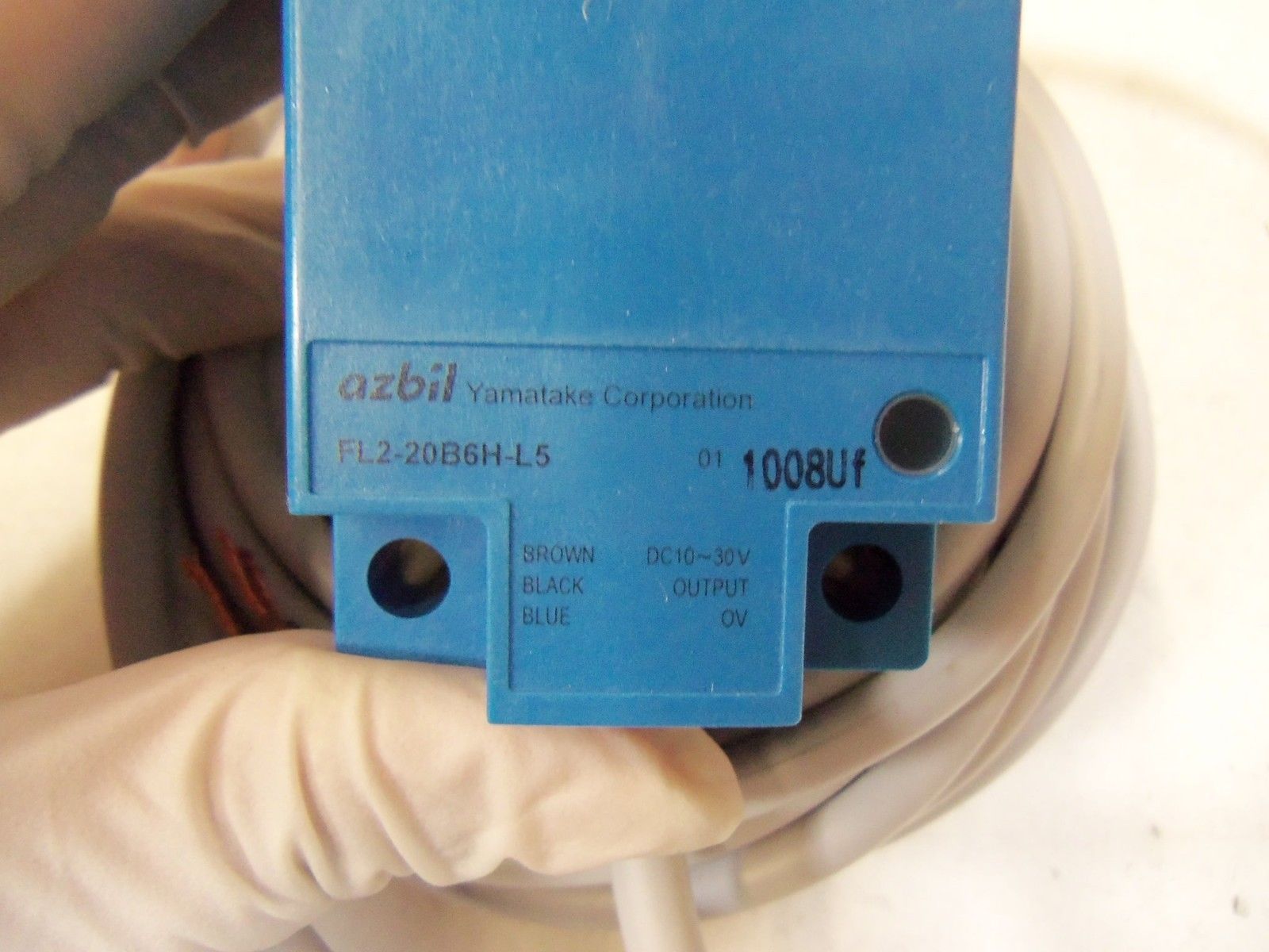 AZBIL FL2-20B6H-L5 *NEW IN BOX*
