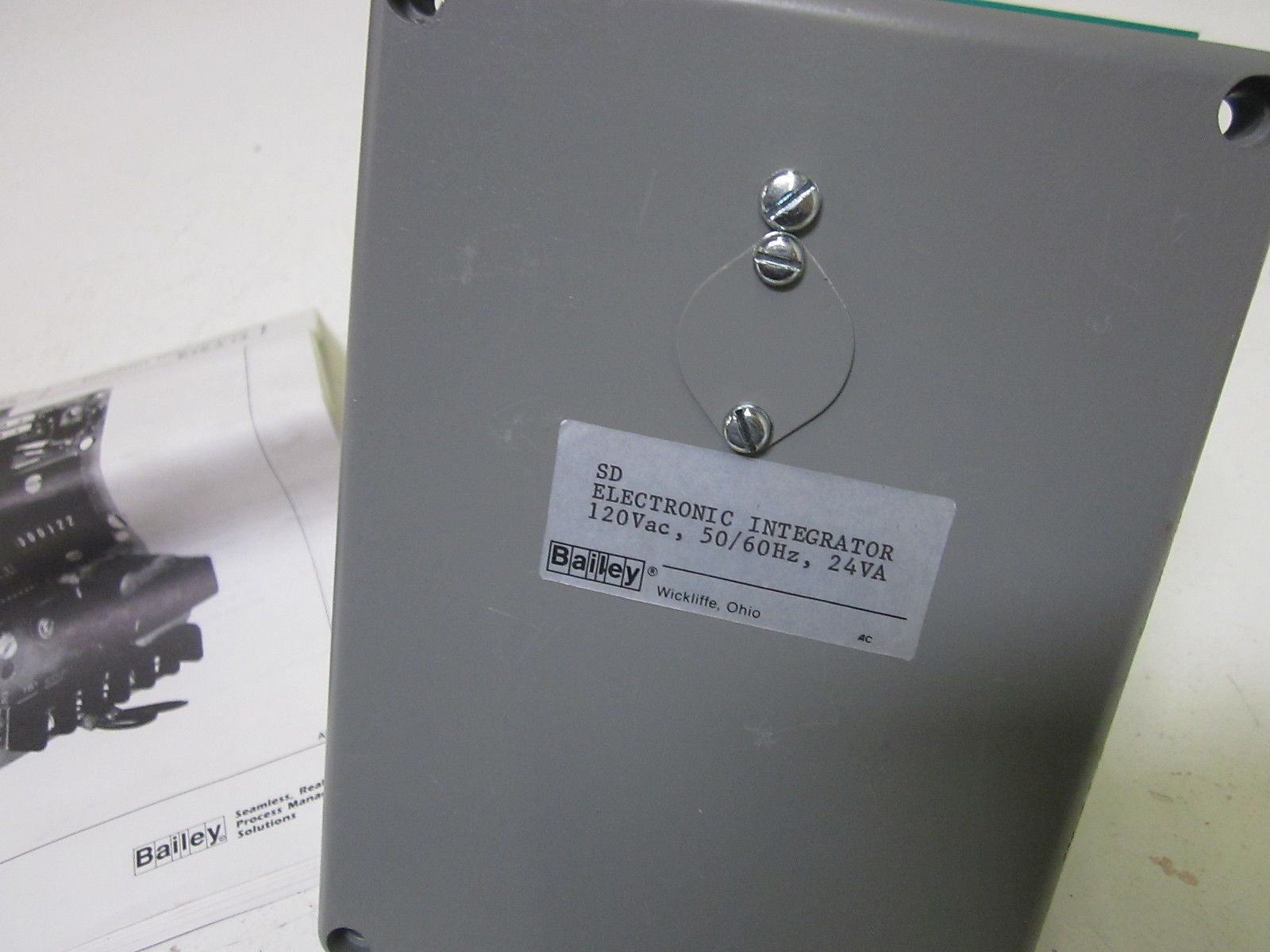 BAILEY SD ELECTRONIC INTEGRATOR 120VAC *USED*