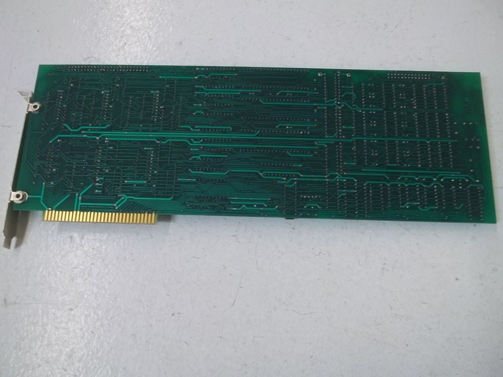 BAKER INSTRUMENT CO. PCB 80-537 REV.E DIO BOARD *USED*