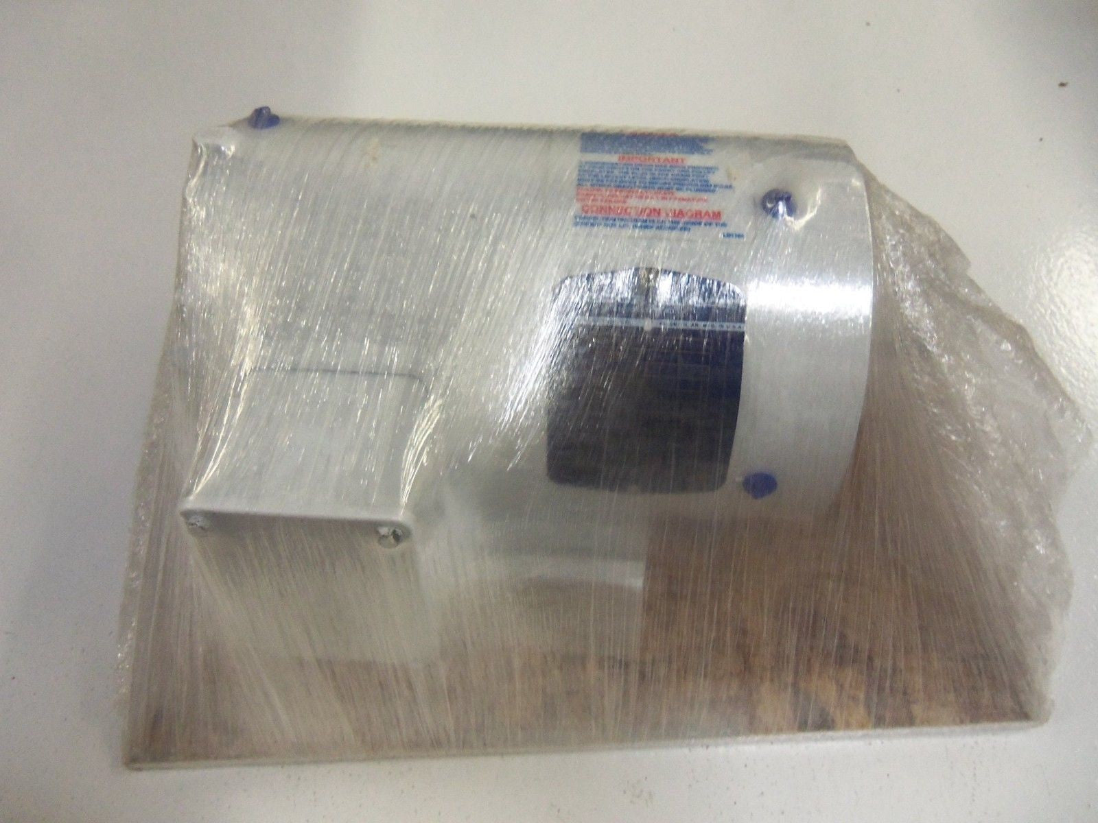BALDOR VWDM3554 *NEW IN BOX*