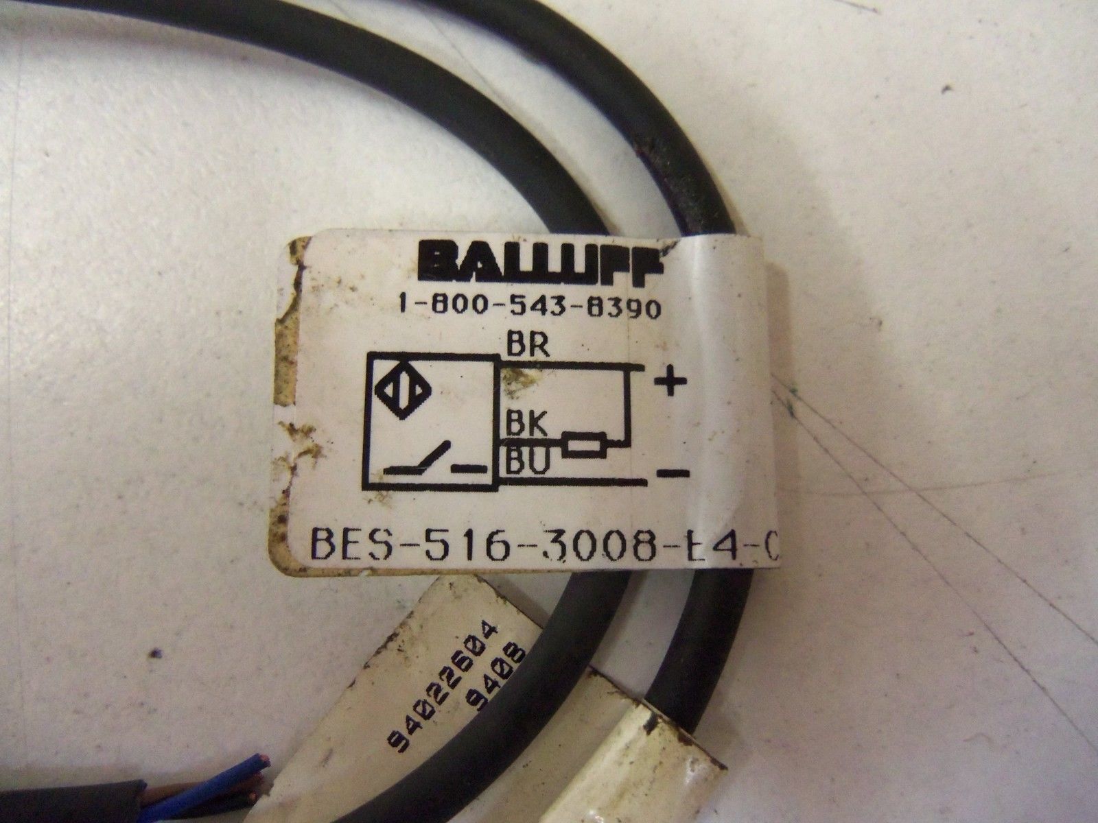 BALLUFF BES-516-3008-E4-C-PU-5 *USED*