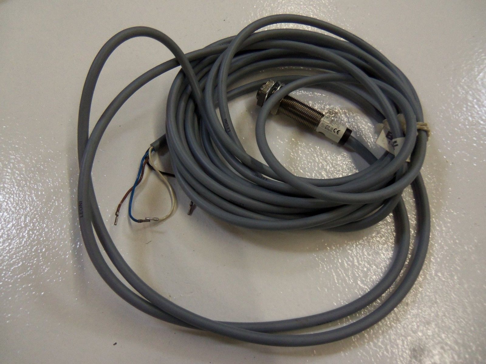 BALLUFF BES 516-113-BO-C *USED*