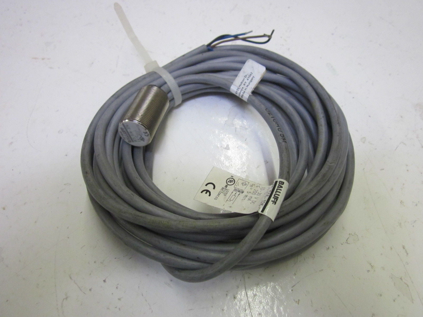 BALLUFF BES 516-326-E4-C *USED*