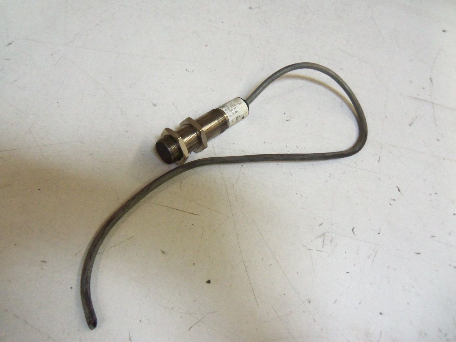 BALLUFF BES 516-326-B0-C *USED*