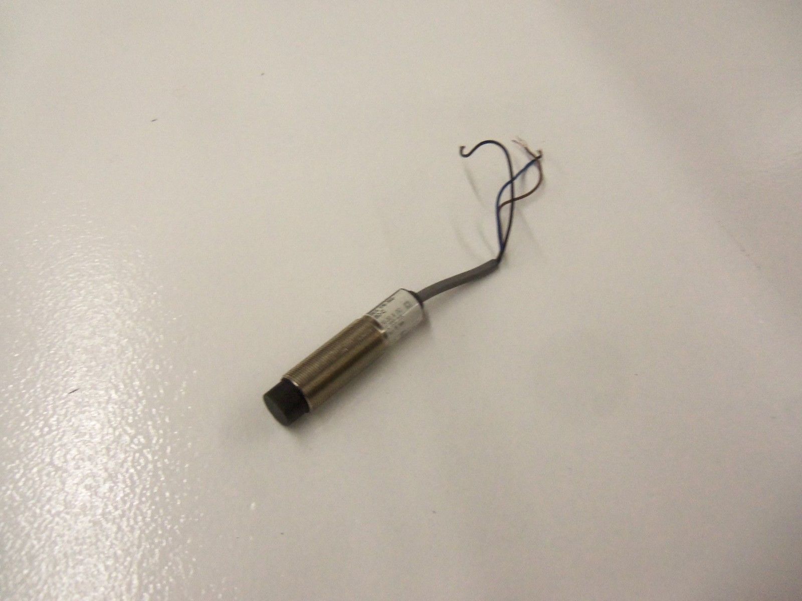 BALLUFF BES 516-360-BO-C *USED*
