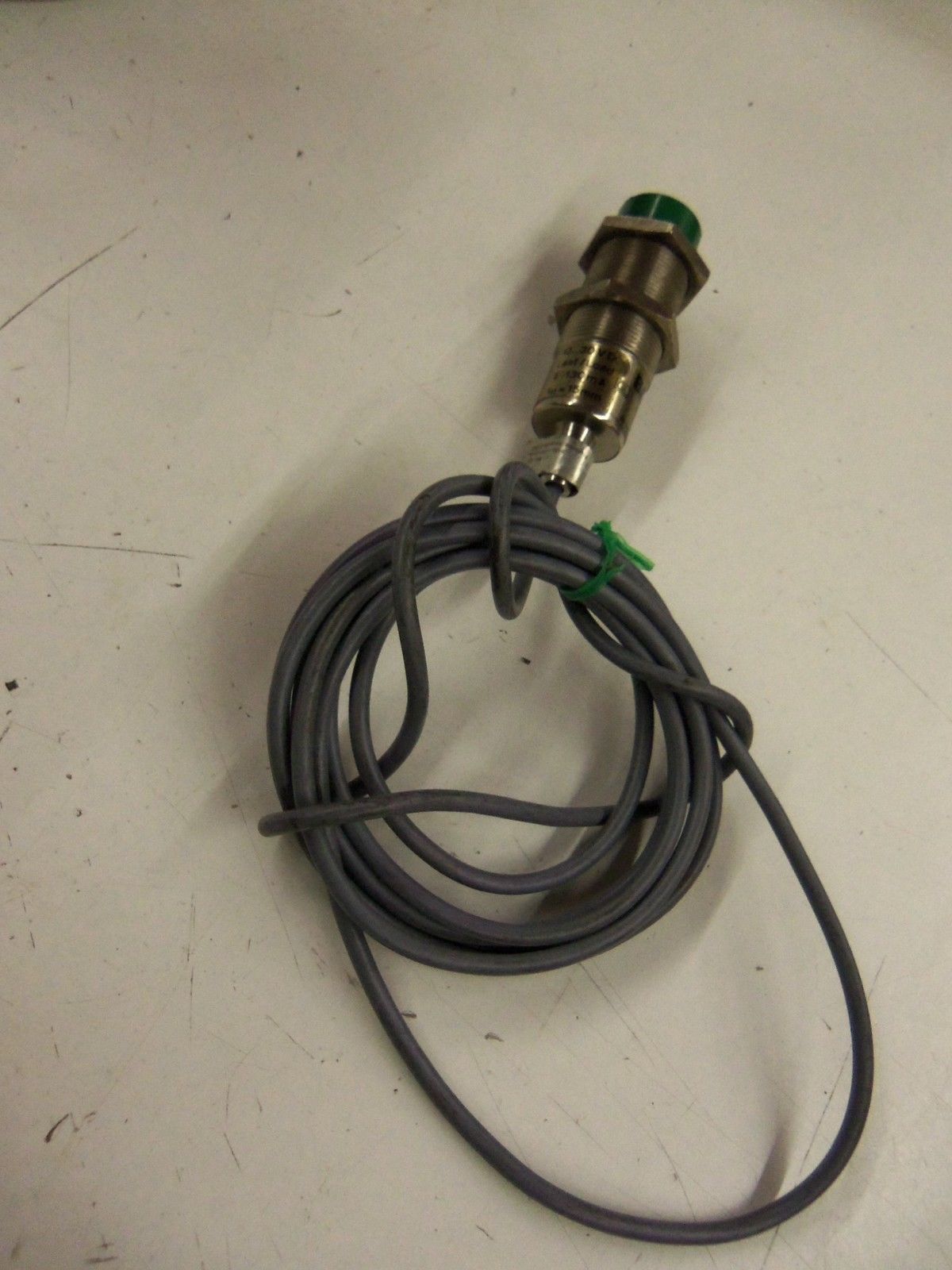 BALLUFF BES 516-362-A0-Y *USED*