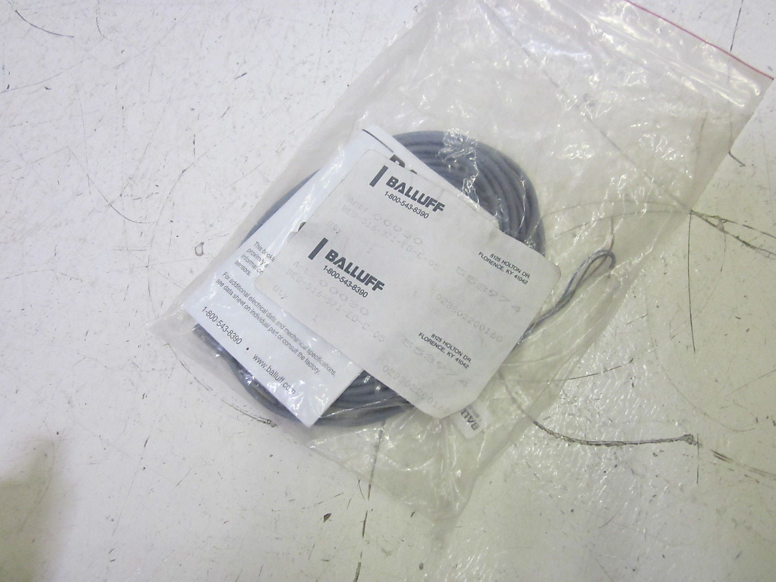 BALLUFF BES 516-371-EO-C PROXIMITY SENSOR 10-30VDC *USED*