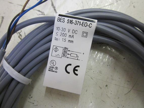 BALLUFF BES 516-371-EO-C PROXIMITY SENSOR 10-30VDC *USED*