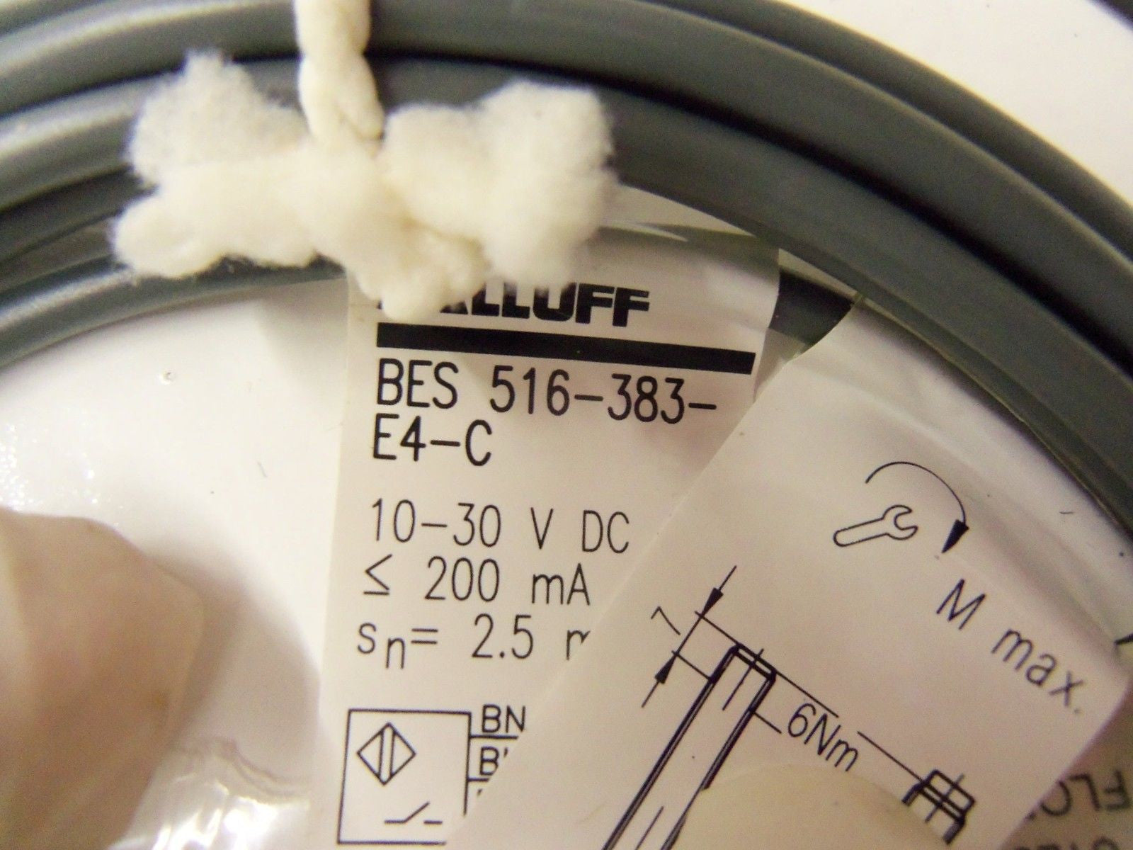BALLUFF BES 516-383-E4-C *NEW NO BOX*