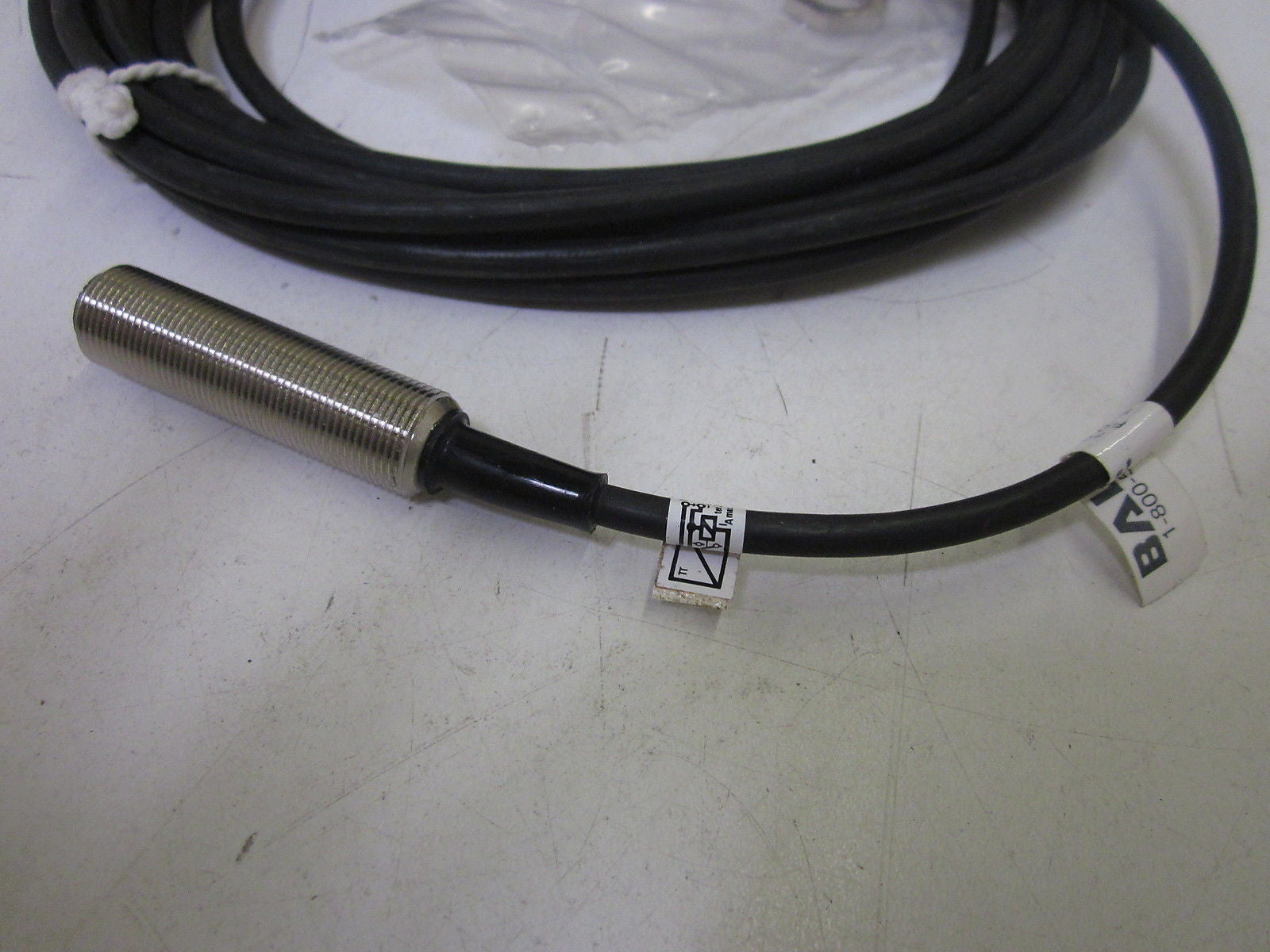 BALLUFF BES 516-387-E1-X-PU-05 *NEW NO BOX*
