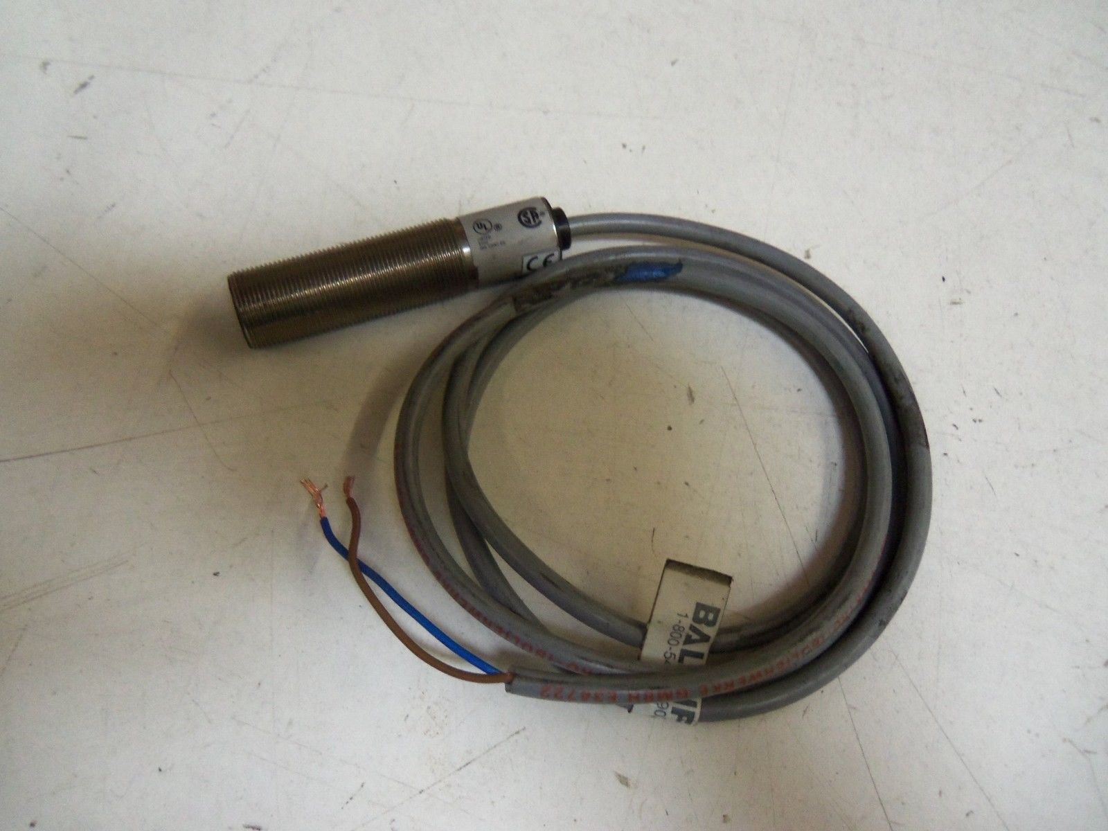 BALLUFF BES 516-420-B0-L *USED*