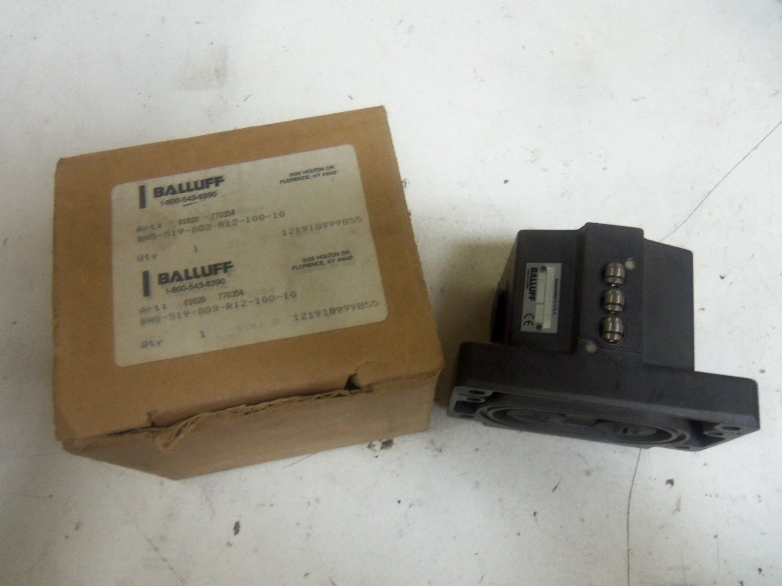 BALLUFF BNS-519-D03-R12-100-10 LIMIT SWITCH *NEW IN BOX*