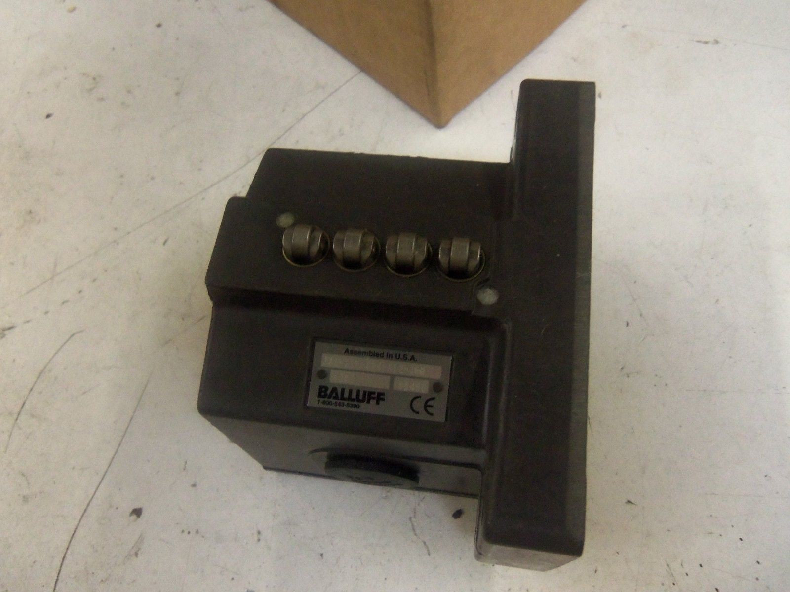 BALLUFF BNS-519-D04-R12-100-10 MECHANICAL LIMIT SWITCH *NEW IN BOX*