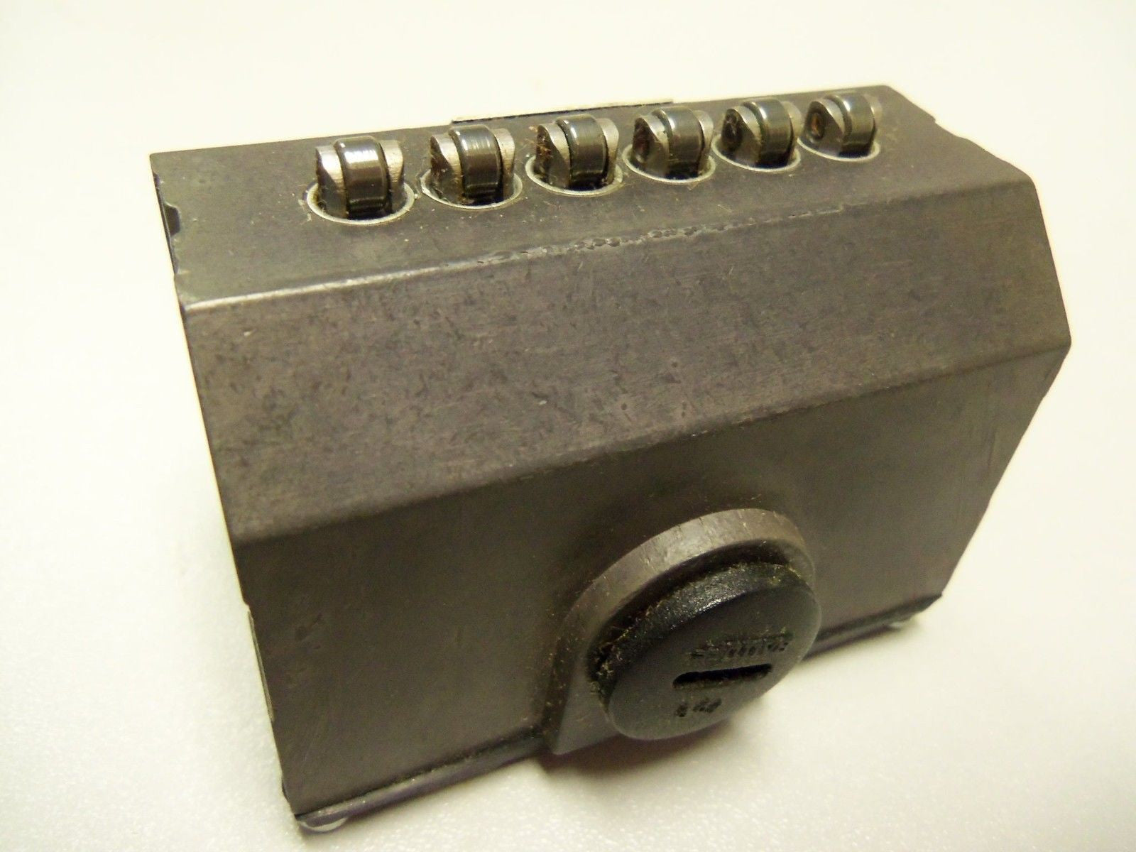 BALLUFF BNS 519-86 R08-40-11 *NEW NO BOX*