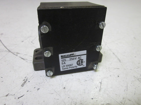BALLUFF BNS 519-B03-D08-46-11 SWITCH 125/250VAC *NEW NO BOX*