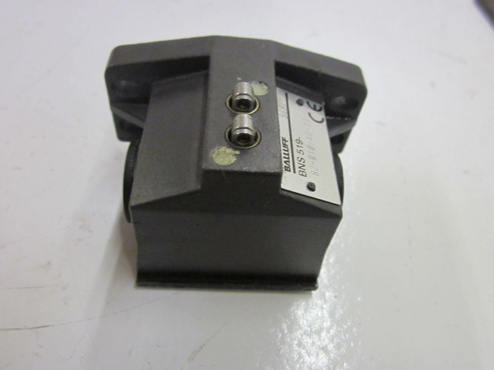 BALLUFF BNS 519-B2-R10-46-13  *USED*