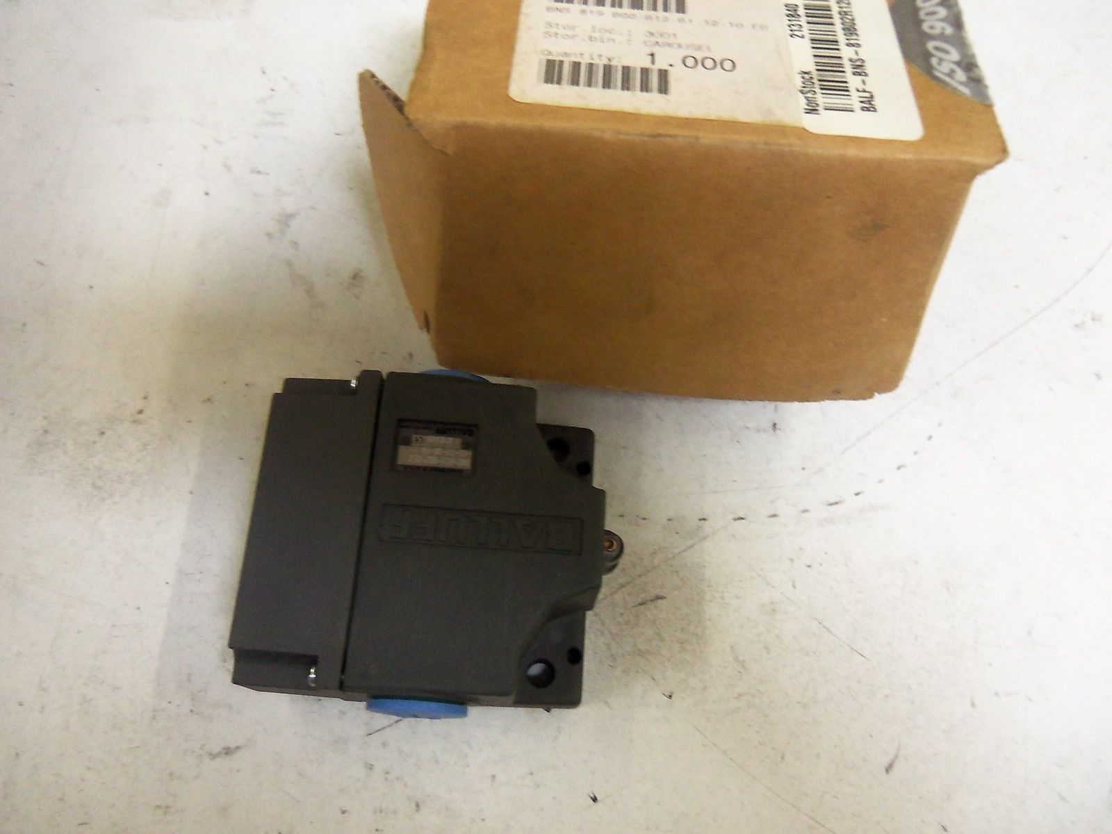BALLUFF BNS 814-B02-R12-61-12-10-FD *NEW IN BOX*