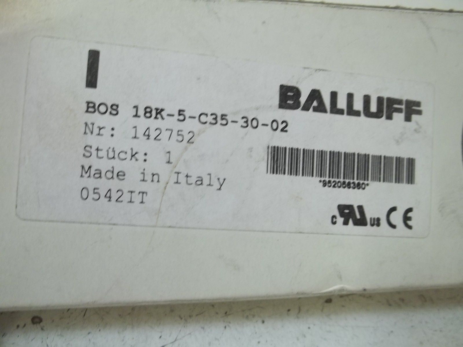BALLUFF BOS18K-5-C35-30-02 PHOTOELECTRIC SENSOR *USED*