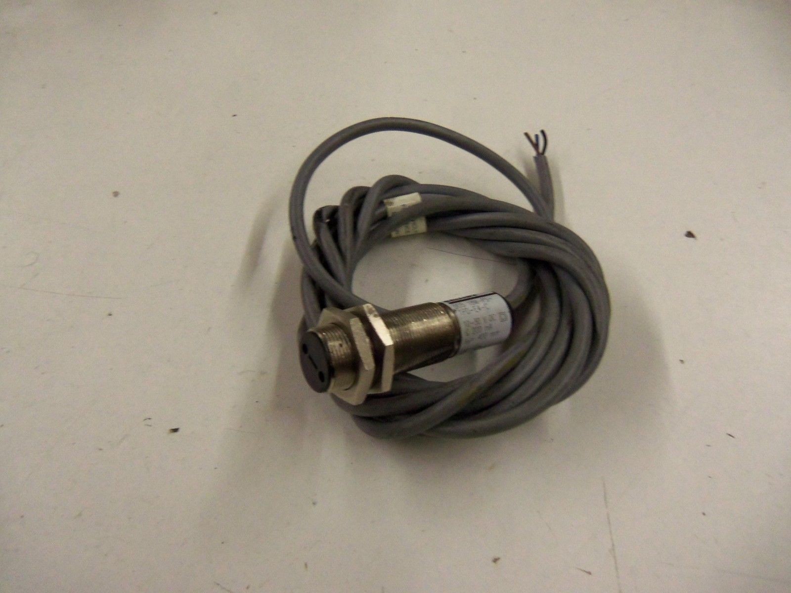 BALLUFF BOS 18M-PS-1PD-E4-C *USED*