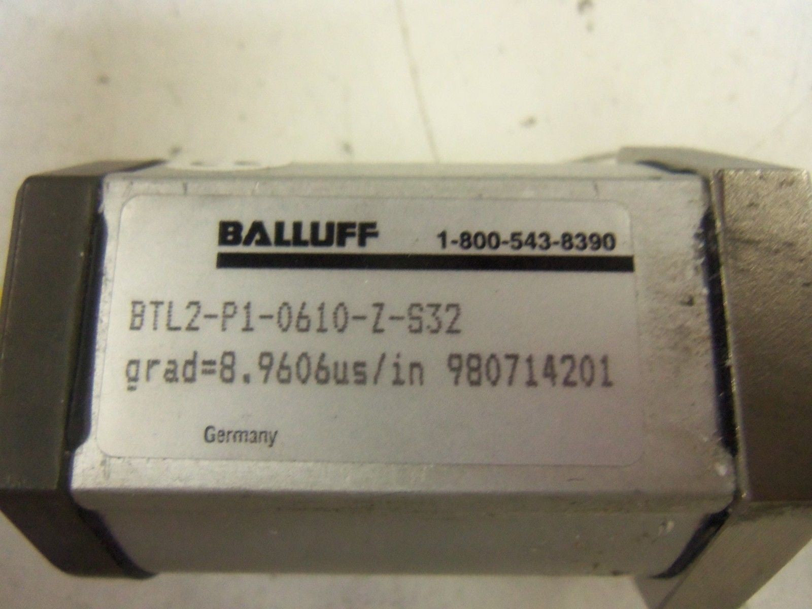 BALLUFF BTL2-P1-0610-Z-S32 LINEAR TRANSDUCER *NEW NO BOX*
