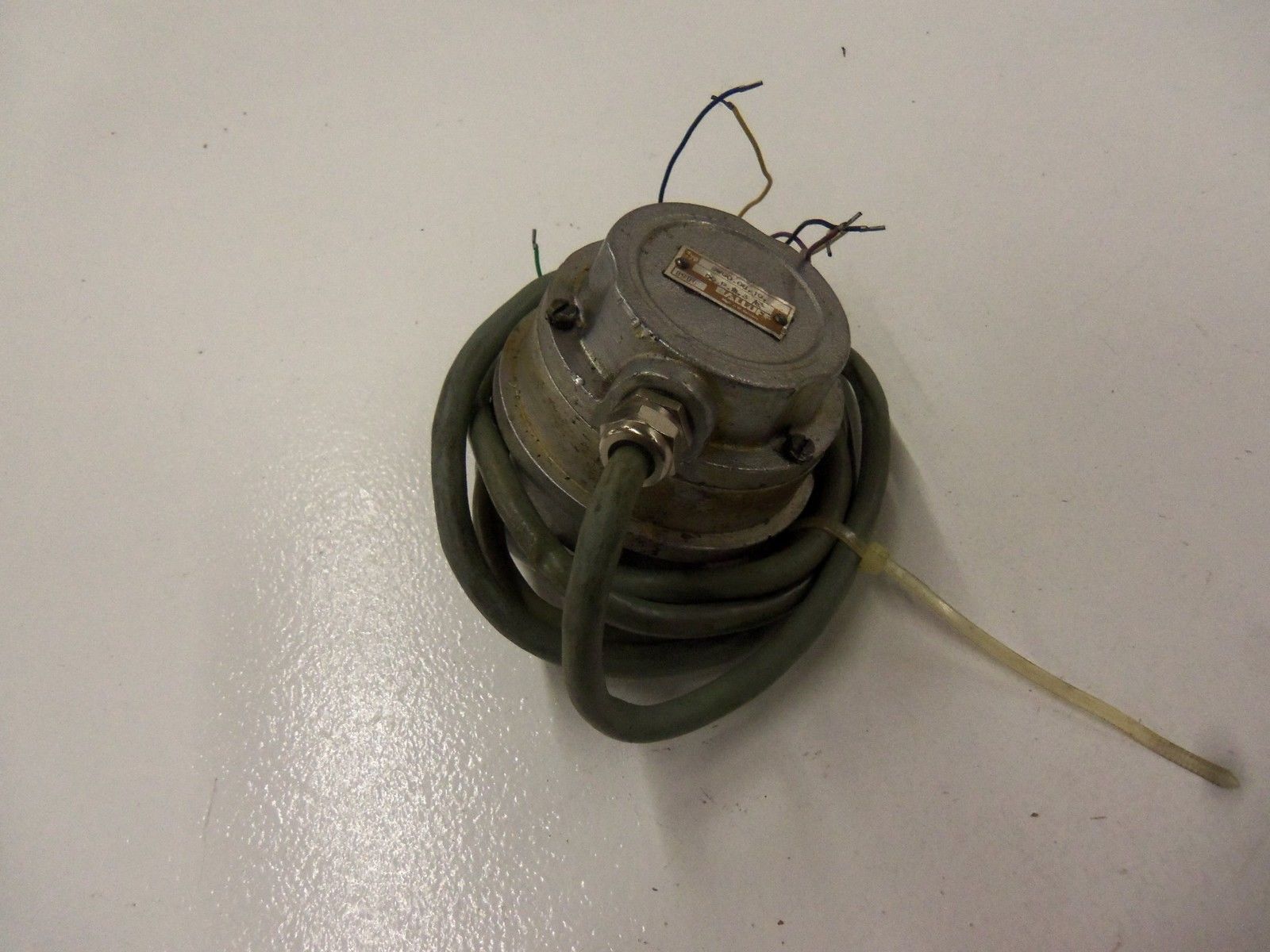 BALLUFF BWG0.08.10.00.P.P.3 *USED*